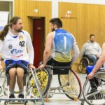 Markus Bucher mit dem Rahdener Centerstar Nermin Hujic